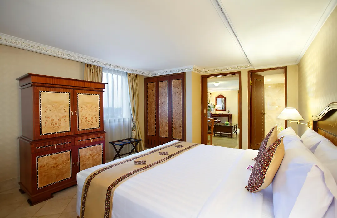 Ambhara Hotel-1